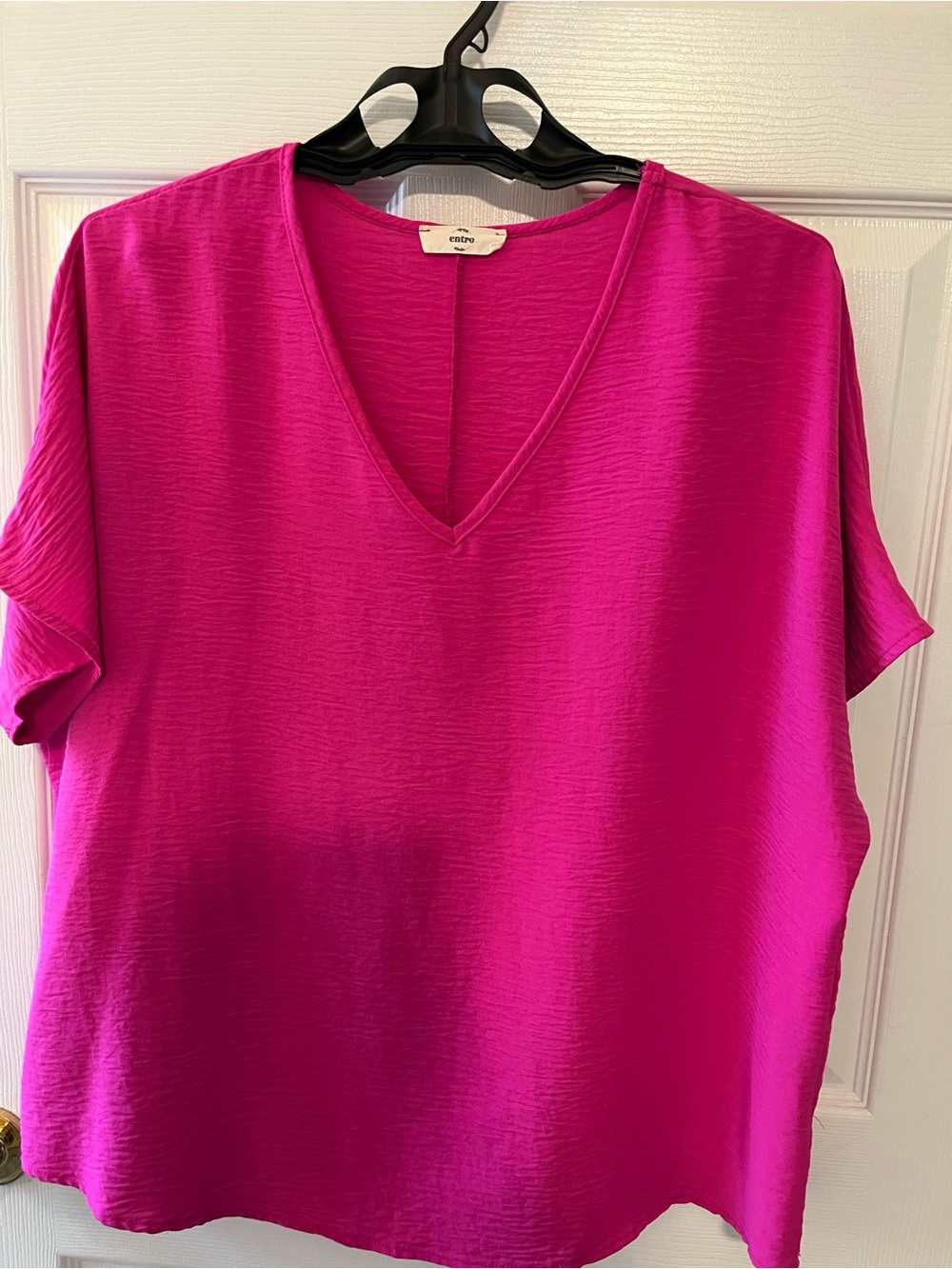 entro V-Neck Short Sleeve Blouse - Bright Fuchsia